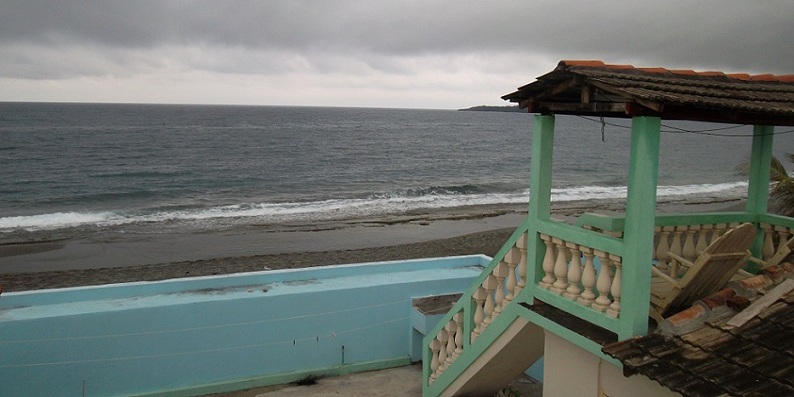 'Patio and sea view' Casas particulares are an alternative to hotels in Cuba.
